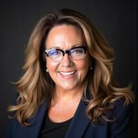 Lisa Nelson Hill